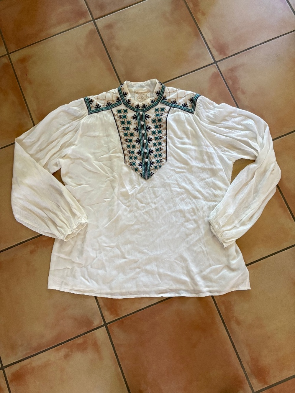 Beautiful Johnny Was Embroidered Rayon Top Blouse Size M